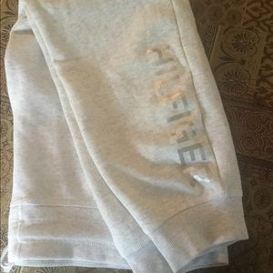 Tommy Hilfiger joggers - XL